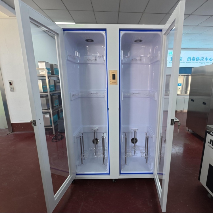 Interior of JK-NJ12 with 12 Scope Capacity