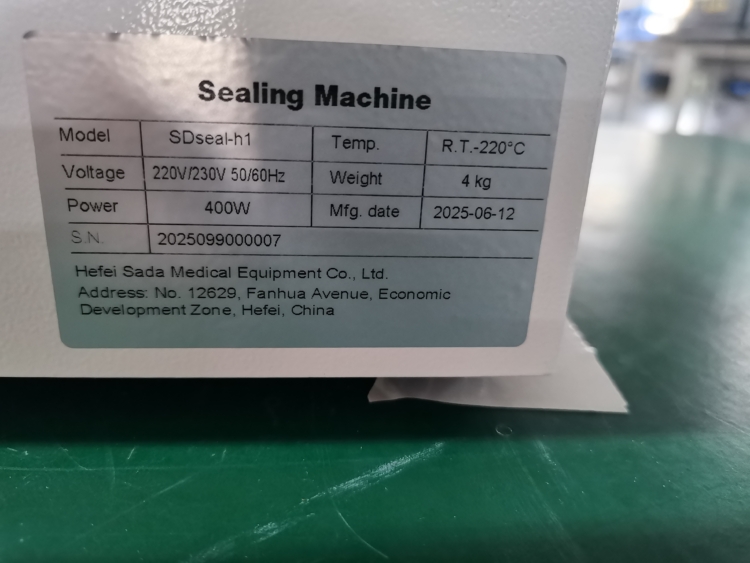 SADA Medical SDseal-h1 hand-operated rotary pouch sealer