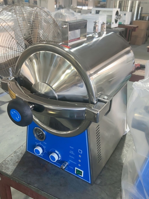 TS-B24 Dental Steam Sterilizer (2)