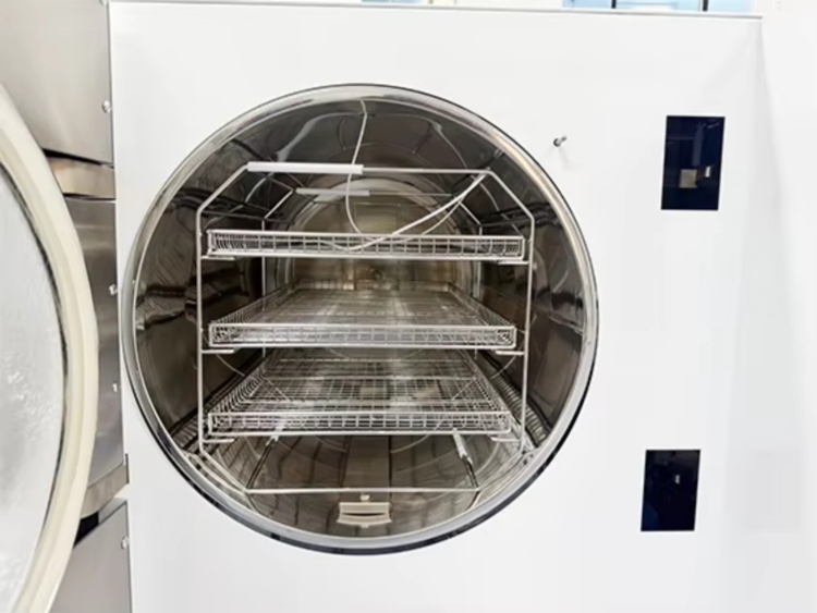 Sada Medical autoclave for medical tools and dental instruments
