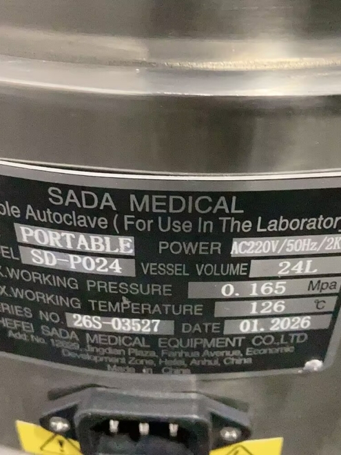 Fully stainless steel construction of SD-PO Portable Pressure Steam Sterilizer